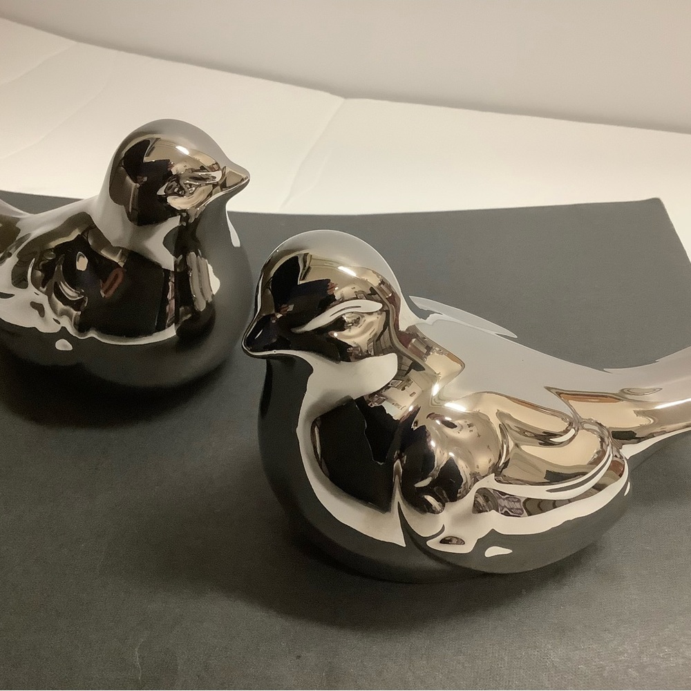 2 Love Birds Torre and Tagus love bird collection